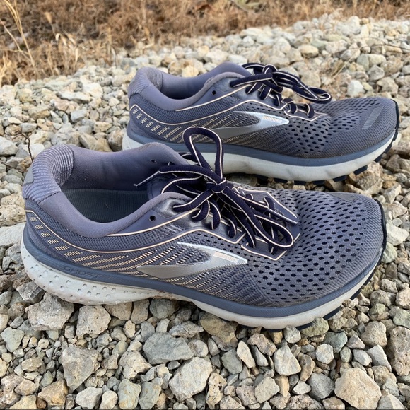 cushion neutral brooks